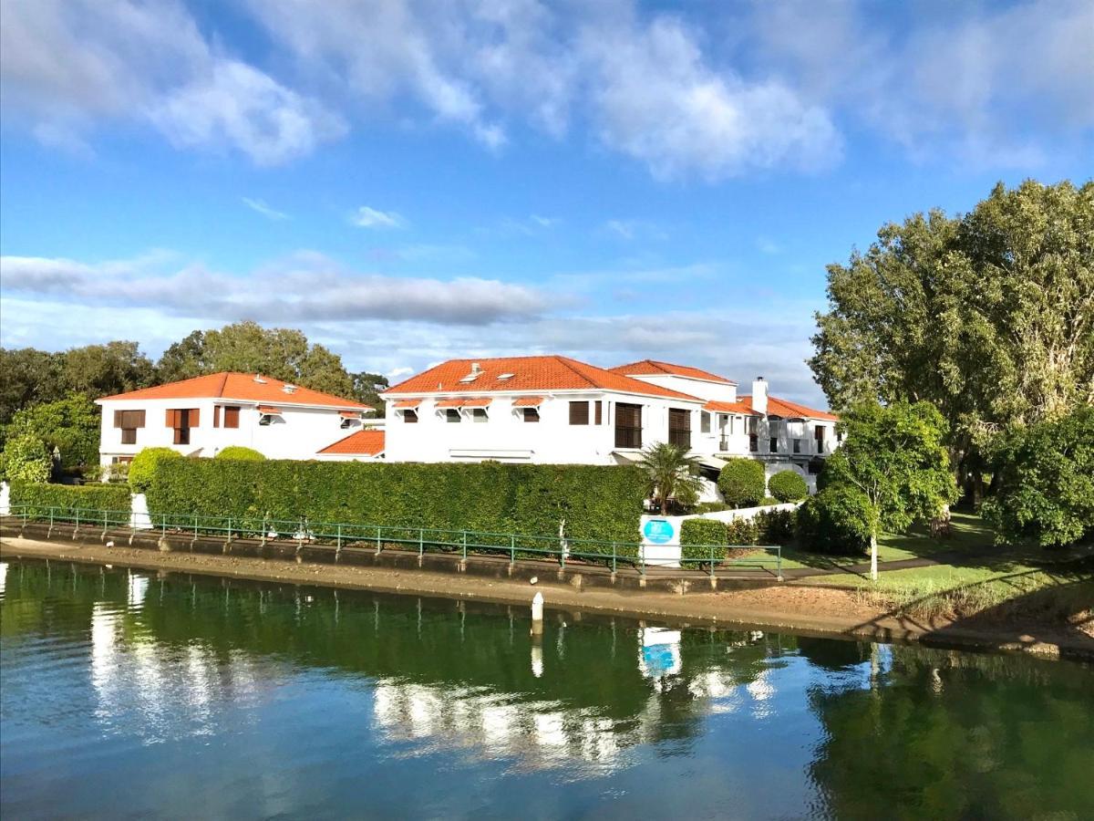 Villa Aqua Noosaville Esterno foto